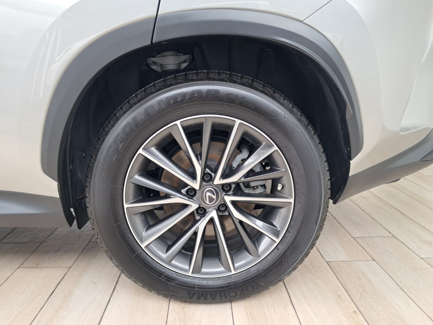lexus nx 350h 2.5 16v vvt-i hybrid dynamic cvt awd hibrido 4p automatico 202218