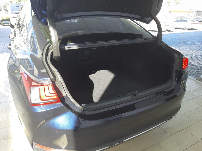 lexus es 300h 2.5 16v hibrido cvt 4p automatico 2019