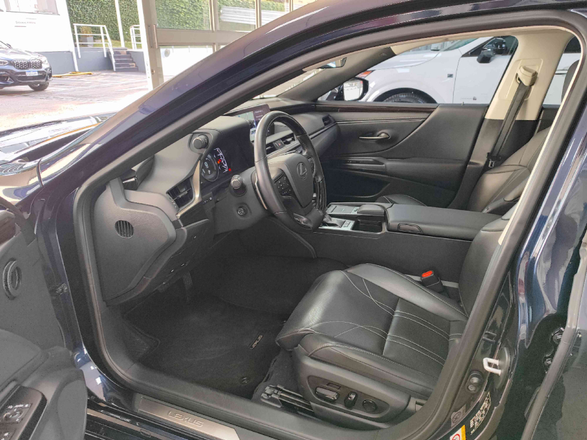 lexus es 300h 2.5 16v hibrido cvt 4p automatico 2019