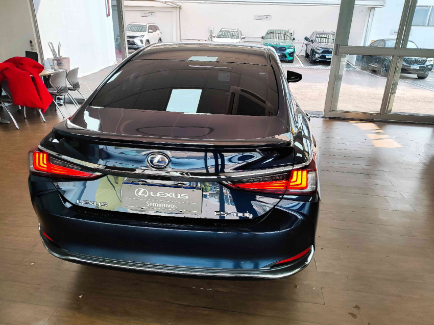 lexus es 300h 2.5 16v hibrido cvt 4p automatico 2019