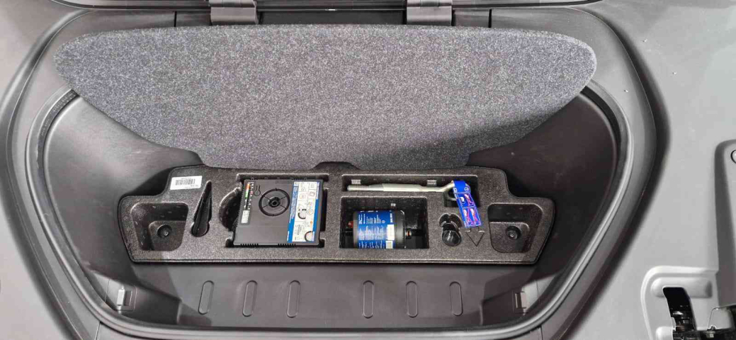 volvo xc40 p6 recharge electric plus 2024