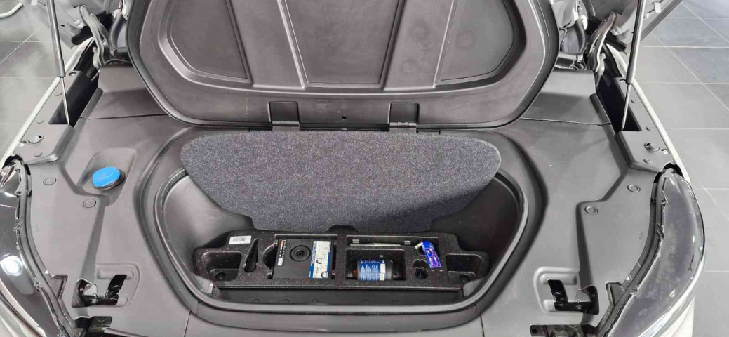 volvo xc40 p6 recharge electric plus 2024