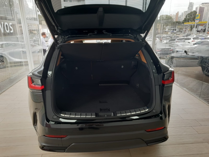 lexus nx 450h+ 2.5 phev awd cvt hibrido 4p automatico 2025