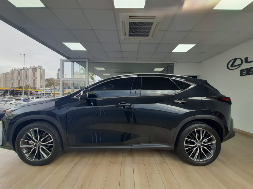 lexus nx 450h+ 2.5 phev awd cvt hibrido 4p automatico 2025