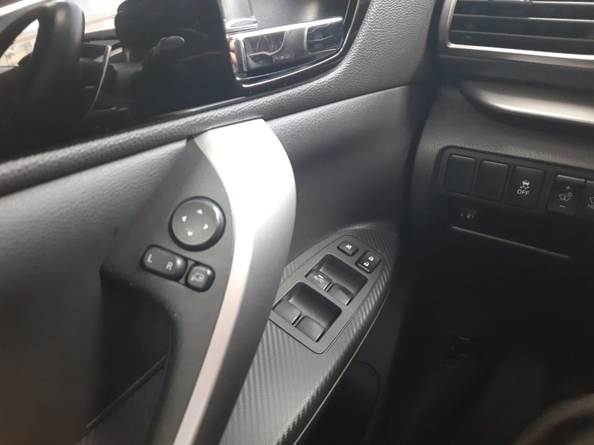 mitsubishi eclipse 1.5 gasolina 2020