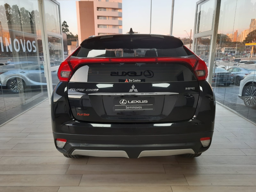 mitsubishi eclipse 1.5 gasolina 2020