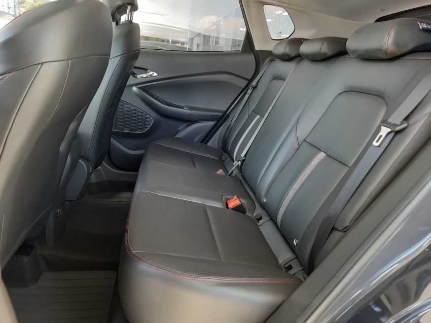chevrolet tracker 1.2 turbo flex rs automatico 4p 2025