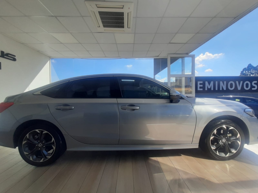 honda civic 2.0 di e:hev touring e-cvt hibrido 4p automatico 2024