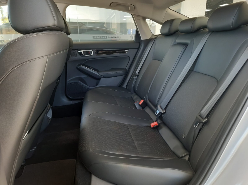 honda civic 2.0 di e:hev touring e-cvt hibrido 4p automatico 2024