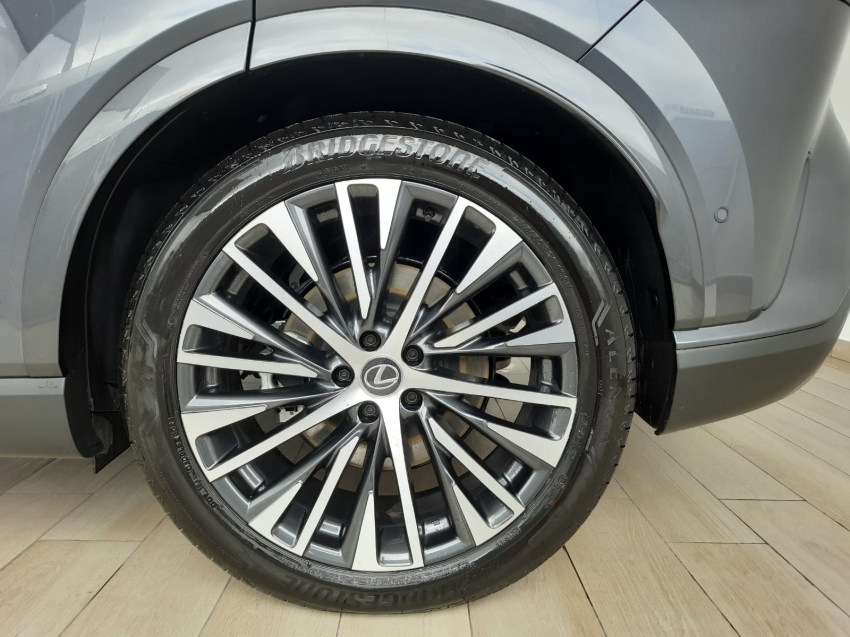 lexus rx 450h+ 2.5 phev awd cvt hibrido 4p automatico 2025