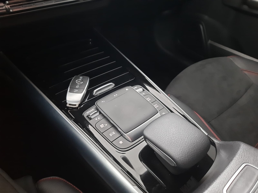 mercedes-benz gla 200 1.3 gci gasolina amg line 7g-dct 4p automatico 2022
