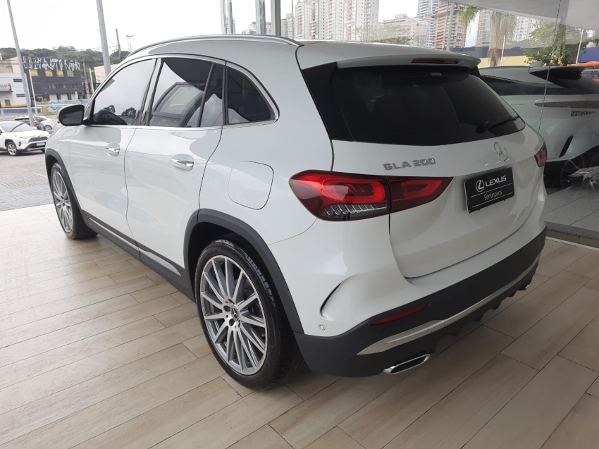 mercedes-benz gla 200 1.3 gci gasolina amg line 7g-dct 4p automatico 2022
