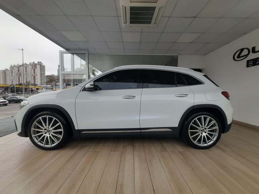 mercedes-benz gla 200 1.3 gci gasolina amg line 7g-dct 4p automatico 2022