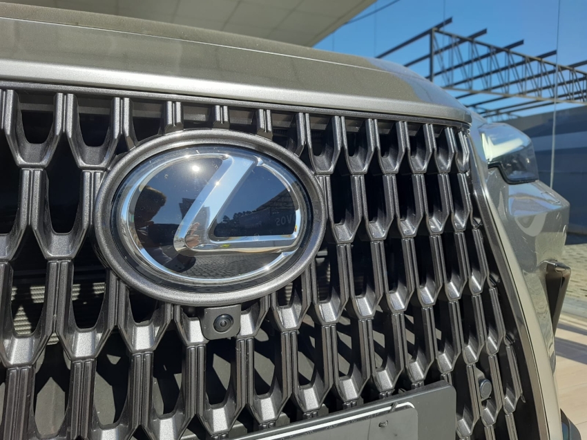 lexus nx 350h 2.5 16v vvt-i hybrid luxury cvt awd hibrido 4p automatico 2025