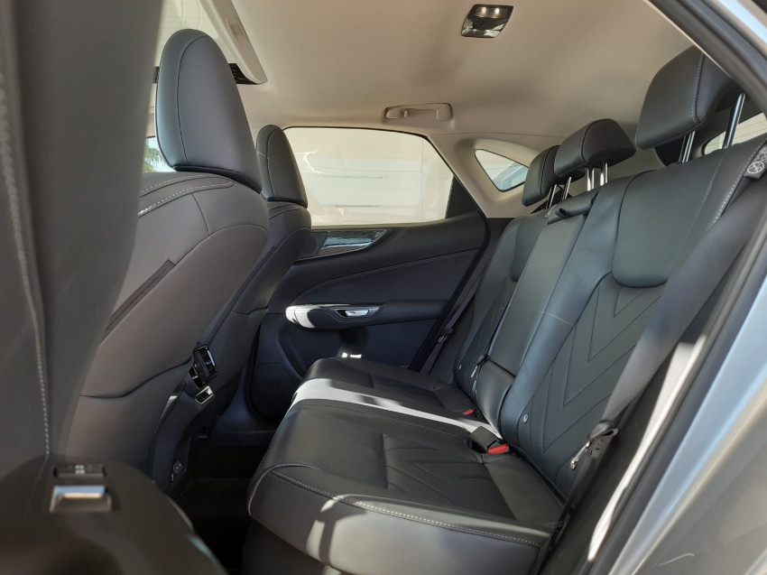 lexus nx 350h 2.5 16v vvt-i hybrid luxury cvt awd hibrido 4p automatico 2025