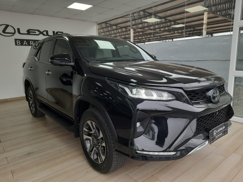toyota hilux sw4 2.8 d-4d turbo diesel diamond 7l 4x4 automatico 4p 2022