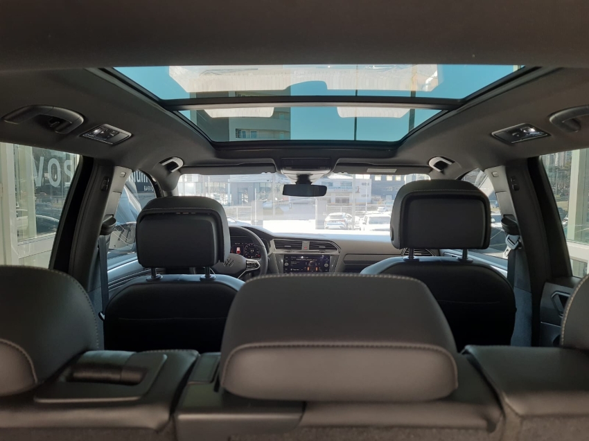 volkswagen tiguan 2.0 300 tsi gasolina allspace r-line automatico 4p 2024