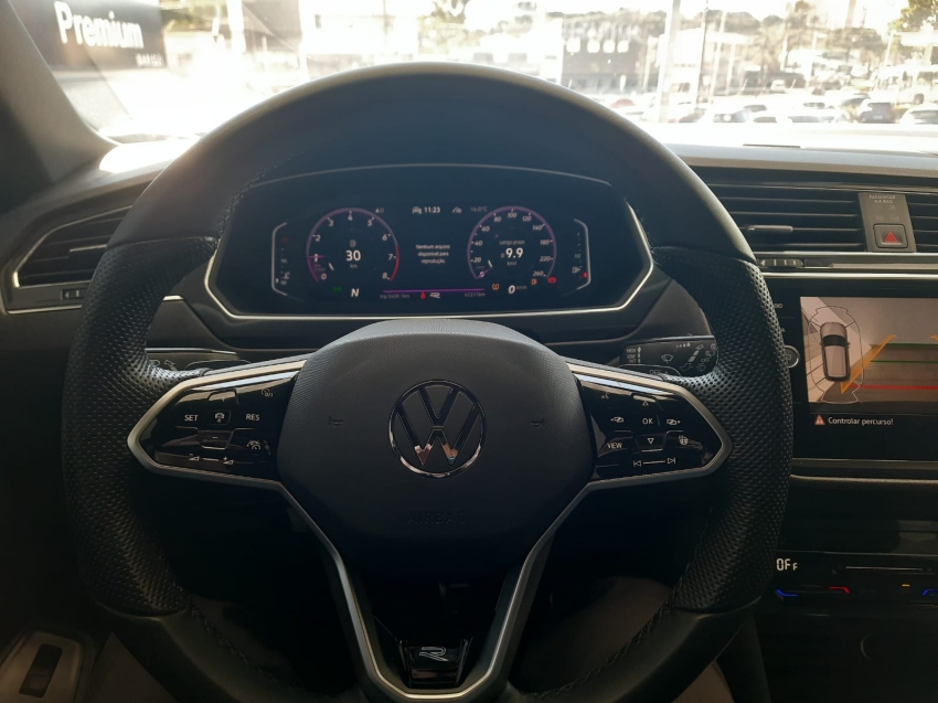 volkswagen tiguan 2.0 300 tsi gasolina allspace r-line automatico 4p 2024