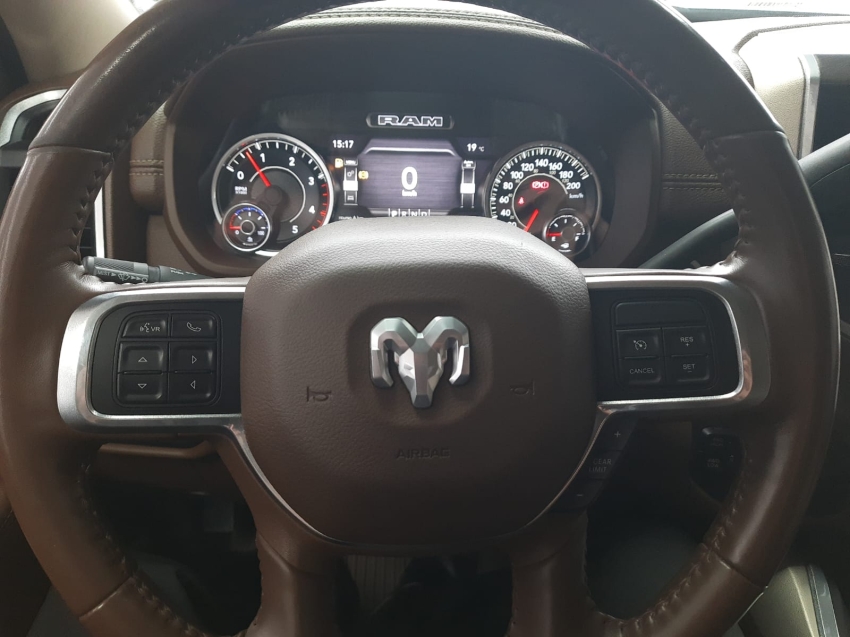 ram 3500 6.7 i6 turbo diesel laramie cd 4x4 automatico 4p 2022