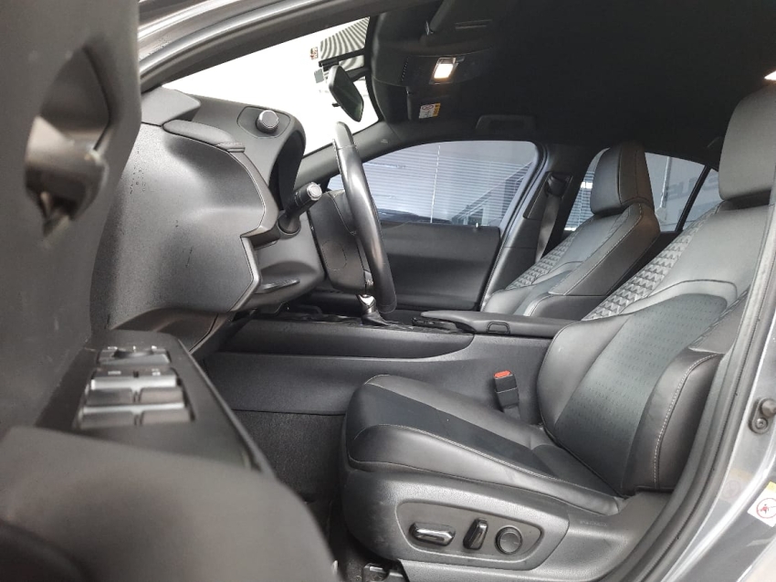 lexus ux 250h 2.0 vvt-i hybrid dynamic cvt hibrido 4p automatico 2019