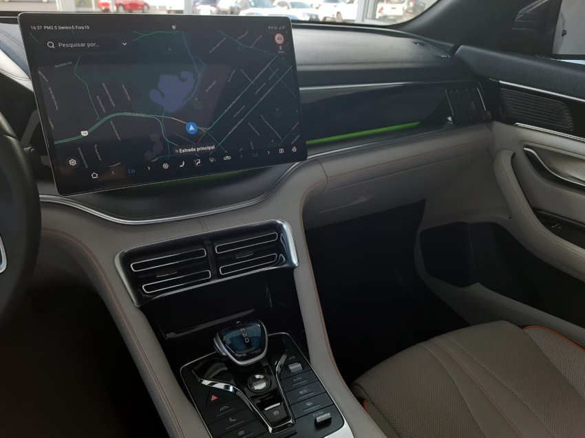 byd song plus 1.5 dm-i hibrido automatico 4p 2025