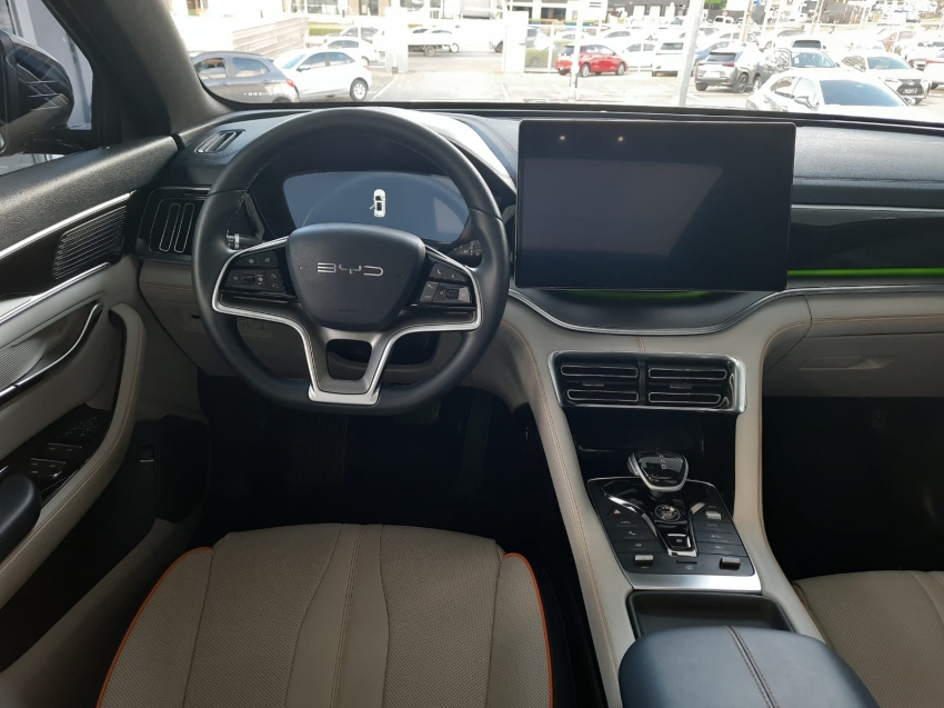 byd song plus 1.5 dm-i hibrido automatico 4p 2025