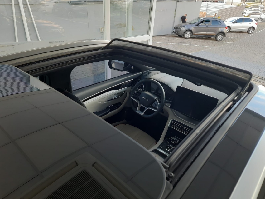byd song plus 1.5 dm-i hibrido automatico 4p 2025