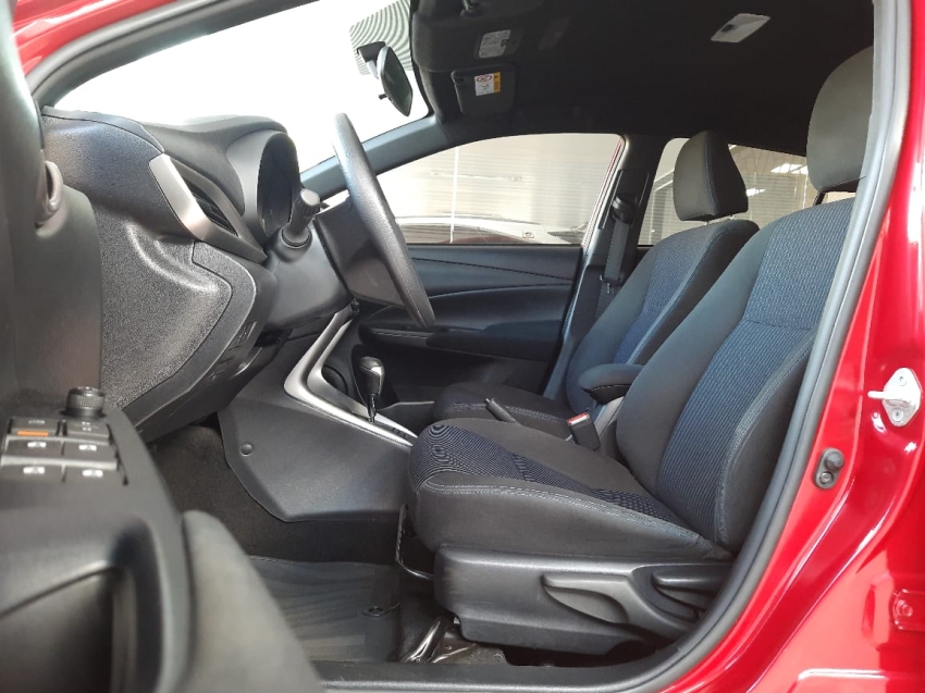 toyota yaris 1.5 16v flex xl plus connect multidrive 4p automatico 2022