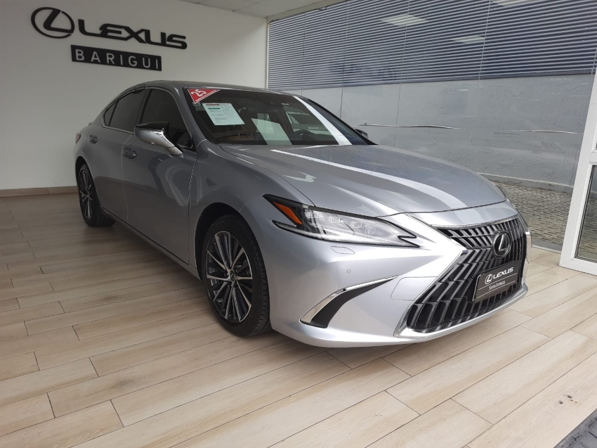 lexus es 300h 2.5 16v hibrido luxury cvt 4p automatico 2025