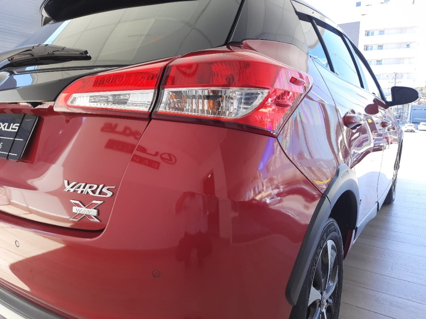 toyota yaris 1.5 16v flex x way connect multidrive 4p automatico 2022