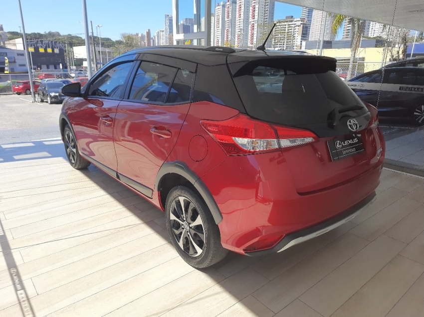 toyota yaris 1.5 16v flex x way connect multidrive 4p automatico 2022