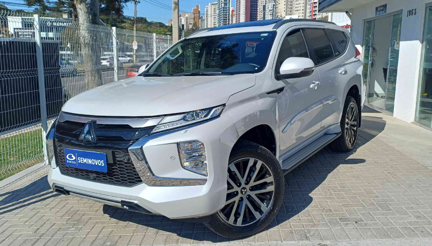 mitsubishi pajero sport 2.4 16v mivec turbo diesel legend awd automatico 4p 2024
