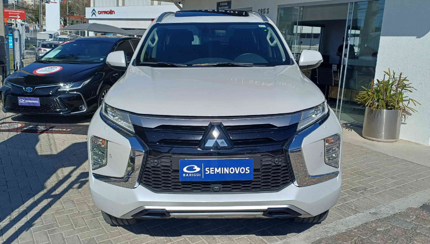 mitsubishi pajero sport 2.4 16v mivec turbo diesel legend awd automatico 4p 2024