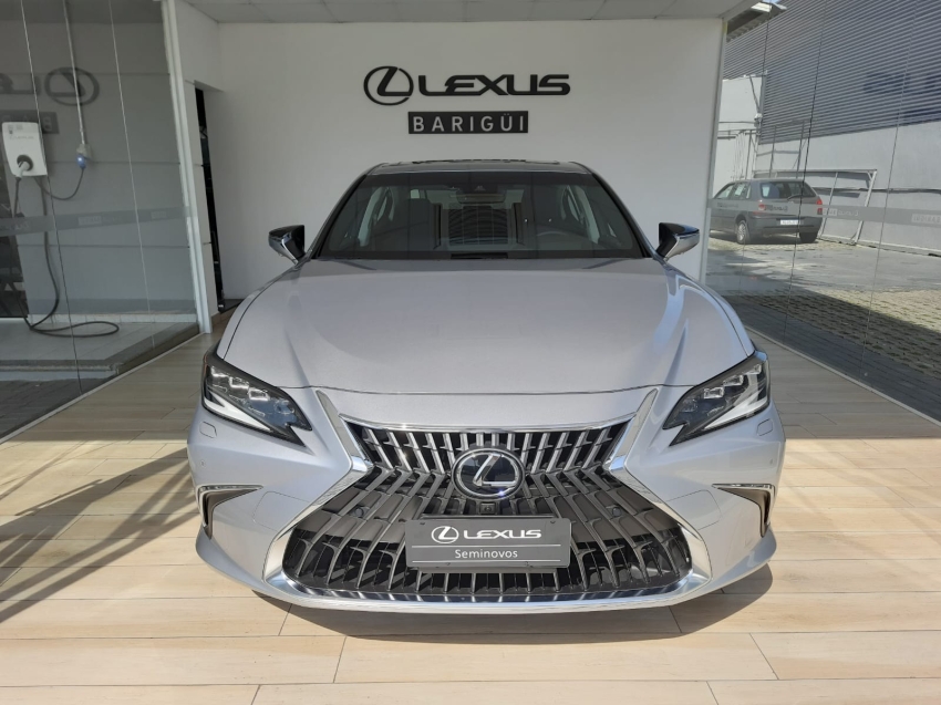 lexus es 300h 2.5 16v hibrido cvt 4p automatico 2025