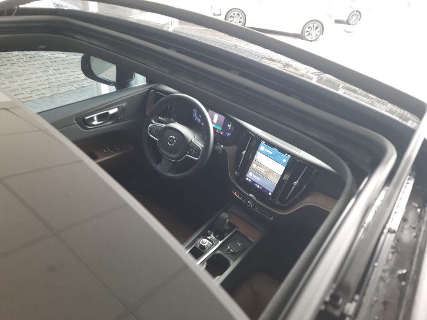 volvo xc60 2.0 t8 recharge inscription awd geartronic hibrido 4p automatico 2022