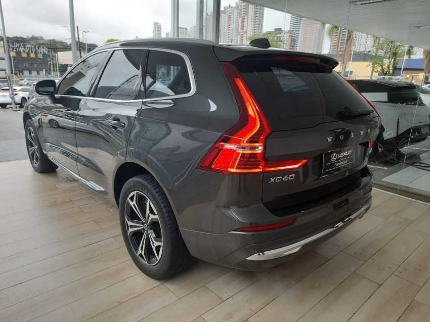 volvo xc60 2.0 t8 recharge inscription awd geartronic hibrido 4p automatico 2022