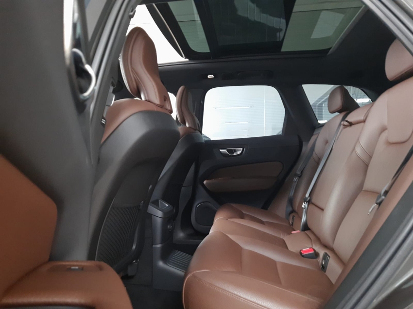 volvo xc60 2.0 t8 recharge inscription awd geartronic hibrido 4p automatico 2022