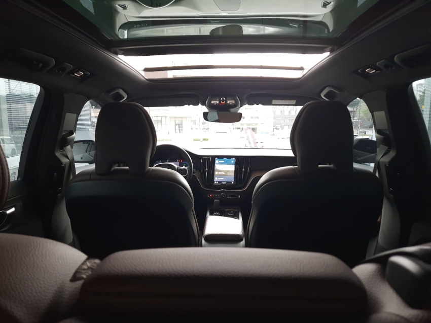 volvo xc60 2.0 t8 recharge inscription awd geartronic hibrido 4p automatico 2022