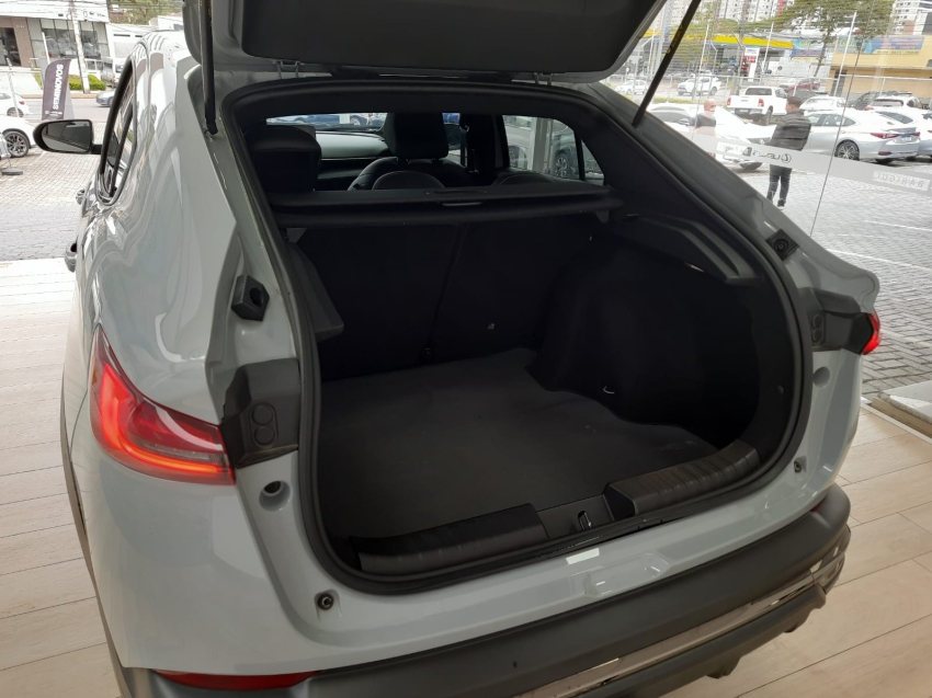 fiat fastback 1.0 turbo 200 flex impetus cvt 4p automatico 2024