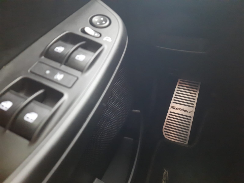 fiat fastback 1.0 turbo 200 flex impetus cvt 4p automatico 2024
