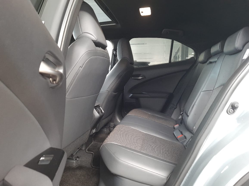 lexus ux 250h 2.0 vvt-i hybrid luxury cvt hibrido 4p automatico 202410