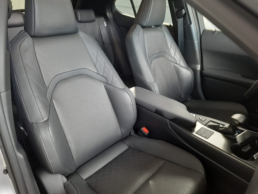 lexus ux 250h 2.0 vvt-i hybrid luxury cvt hibrido 4p automatico 202420