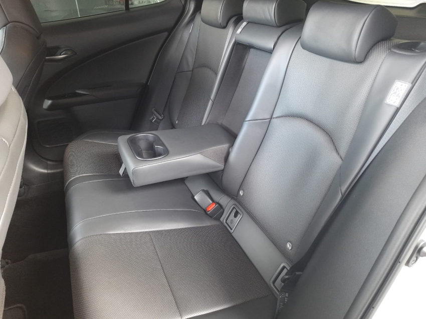 lexus ux 250h 2.0 vvt-i hybrid luxury cvt hibrido 4p automatico 202421