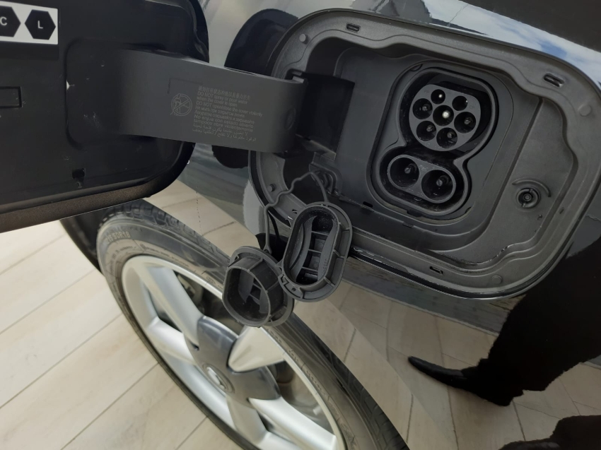 gwm ora 03 48 kw eletrico skin 2.0 4p automatico 202422