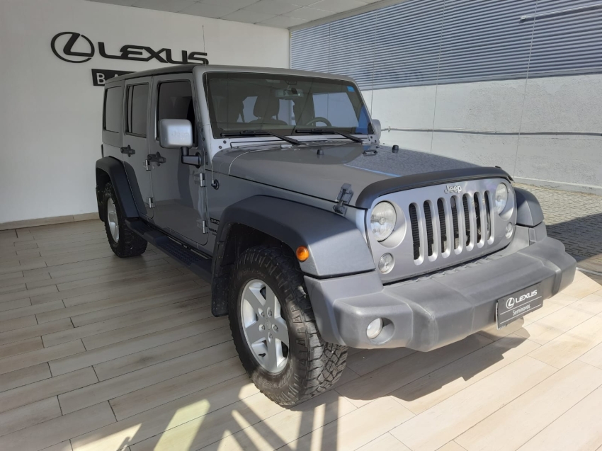 jeep wrangler 3.6 sport 4x4 v6 12v gasolina 2p automatico 4p 201530