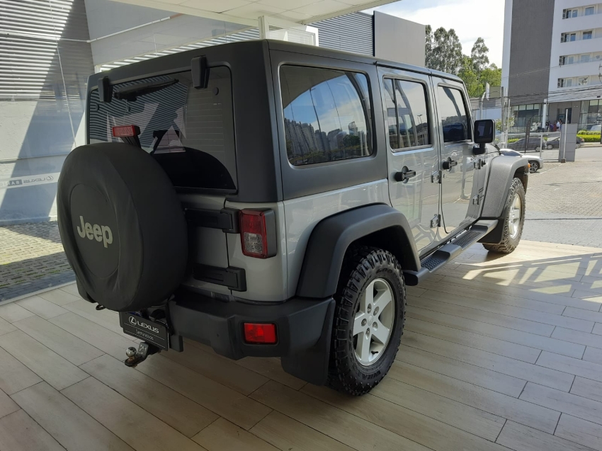jeep wrangler 3.6 sport 4x4 v6 12v gasolina 2p automatico 4p 20156