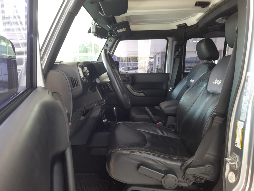 jeep wrangler 3.6 sport 4x4 v6 12v gasolina 2p automatico 4p 20159