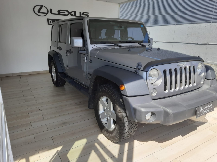 jeep wrangler 3.6 sport 4x4 v6 12v gasolina 2p automatico 4p 2015