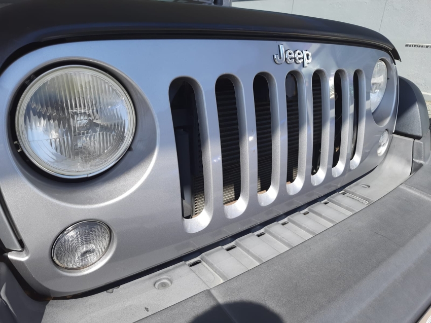 jeep wrangler 3.6 sport 4x4 v6 12v gasolina 2p automatico 4p 201529