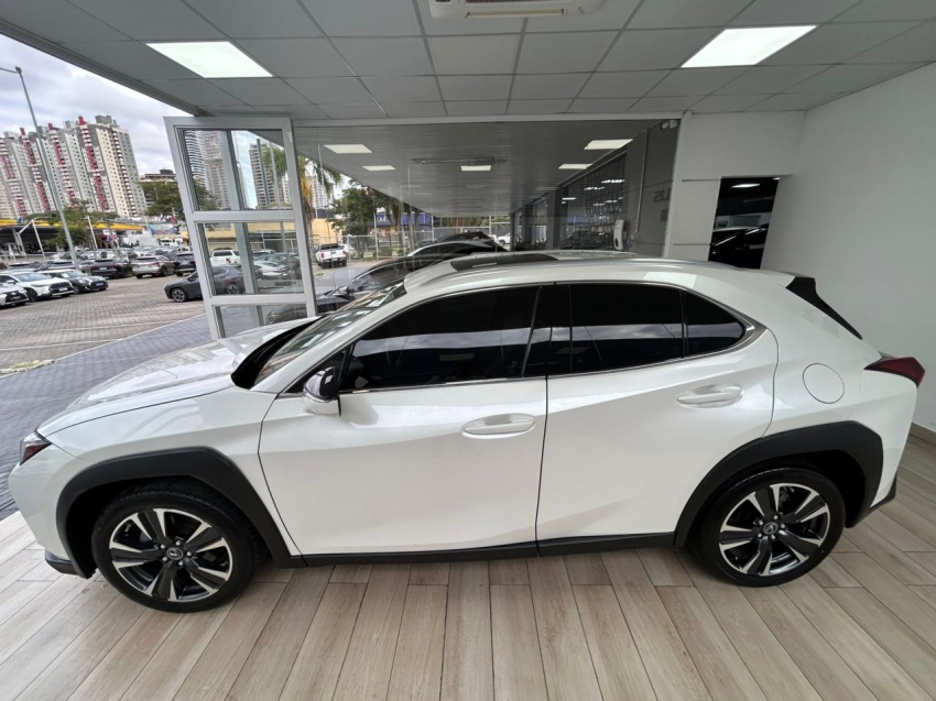 lexus ux 250h 2.0 vvt-i hybrid luxury cvt hibrido 4p automatico 20234
